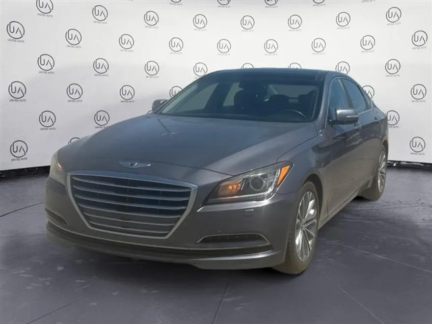 2015 Hyundai Genesis 3.8 AWD photo 1