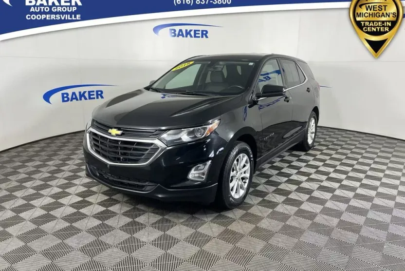 2018 Chevrolet Equinox LT photo 1