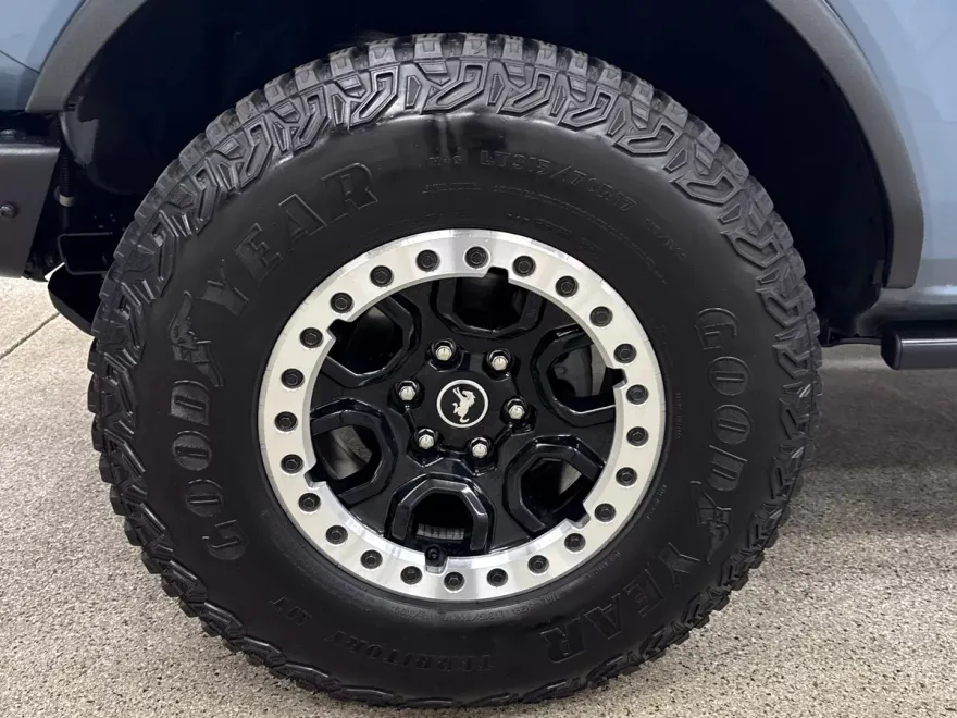 2023 Ford Bronco Base Big Bend Black Diamond Outer Banks Badlands Wildtrak Everglades photo 1