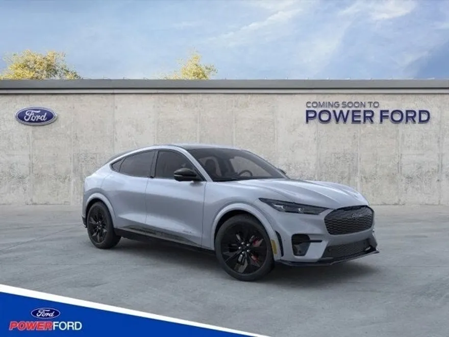 2025 Ford Mustang Mach-E GT photo 1