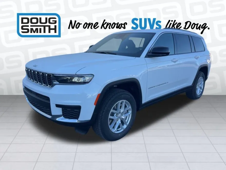 2025 Jeep Grand Cherokee Laredo photo 1