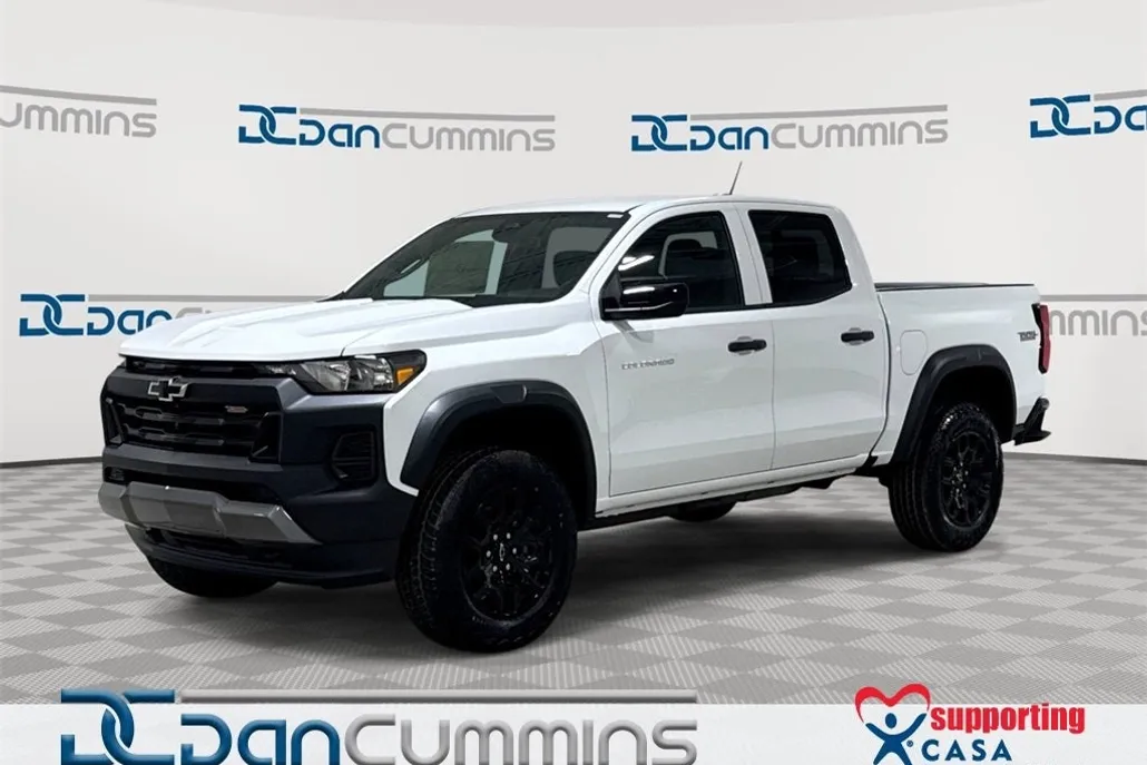 2026 Chevrolet Colorado Trail Boss photo 1