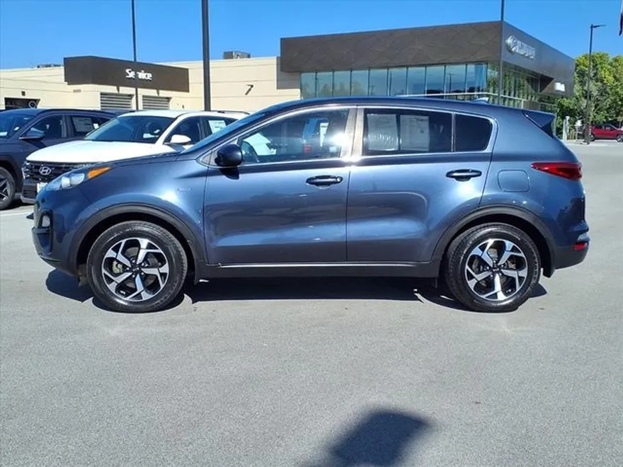 2020 Kia Sportage LX photo 1