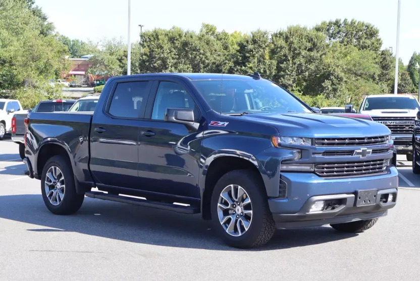 2022 Chevrolet Silverado 1500 RST photo 1