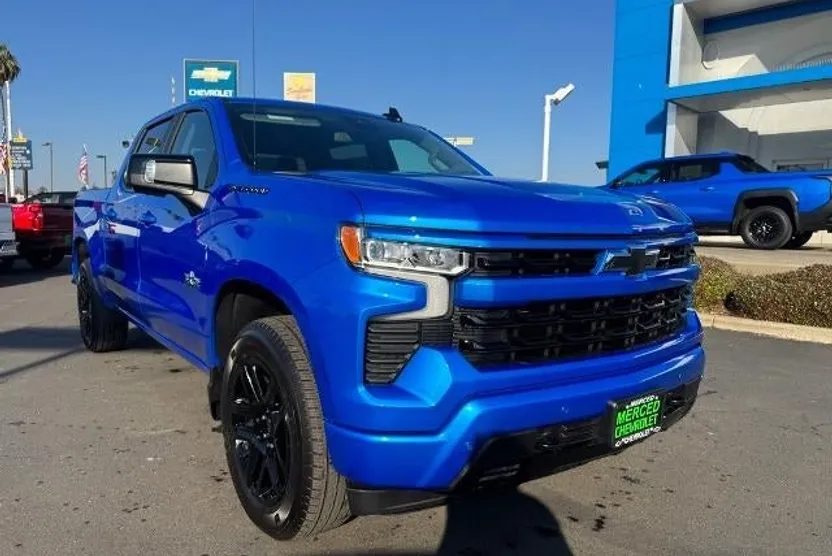 2025 Chevrolet Silverado 1500 RST photo 1