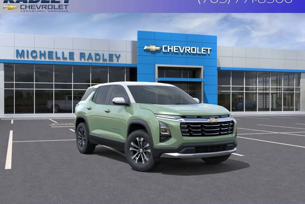 2026 Chevrolet Equinox LT photo 1