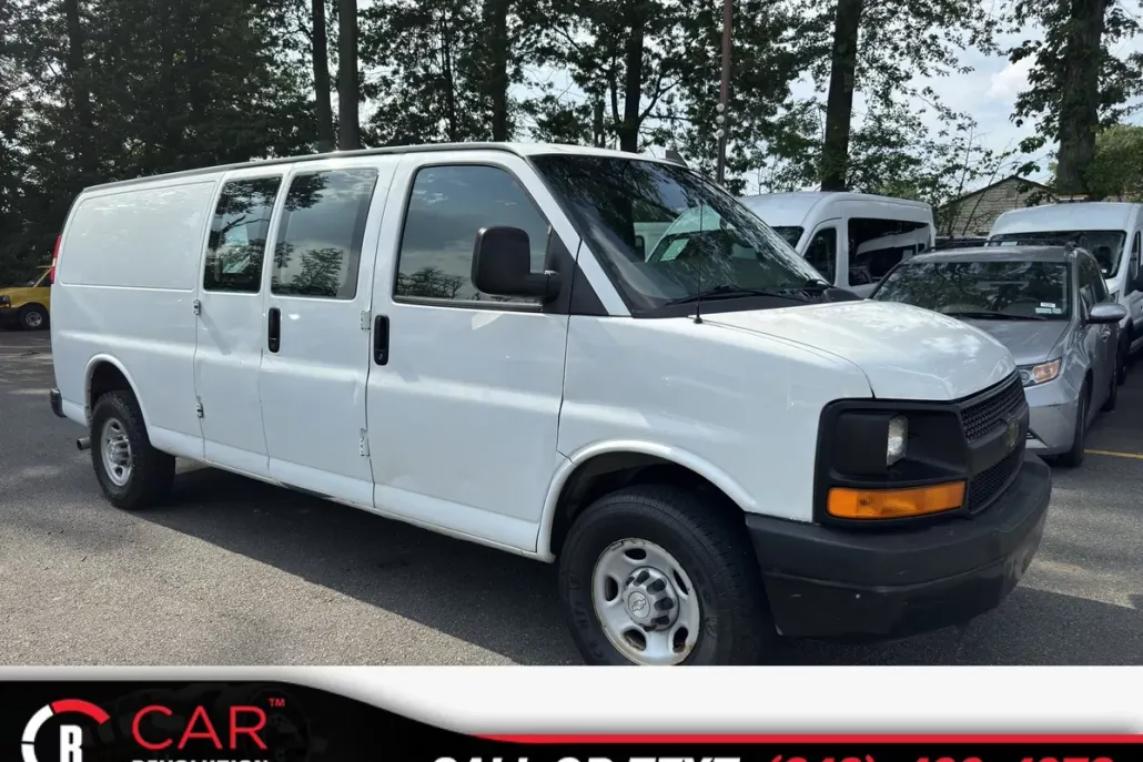 2020 Chevrolet Express Cargo Work Van 3500 photo 1