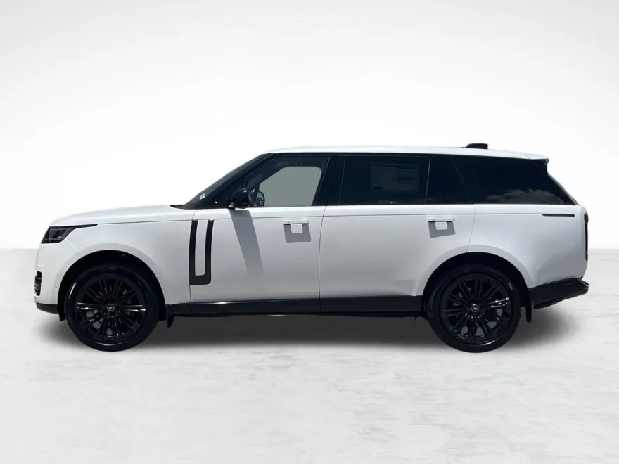 2025 Land Rover Range Rover SE photo 1