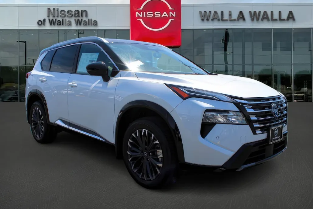 2025 Nissan Rogue Platinum photo 1