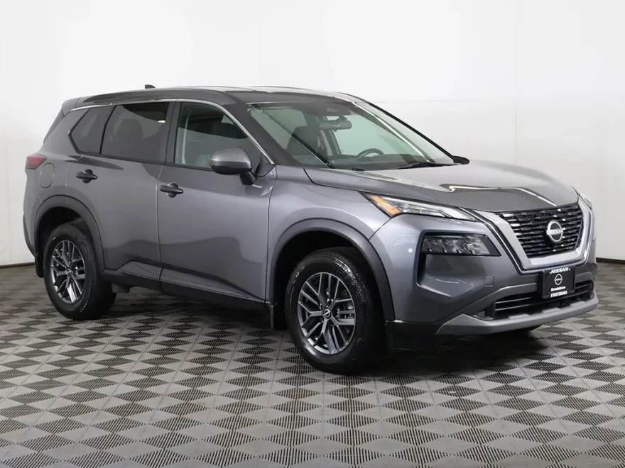2022 Nissan Rogue S photo 1