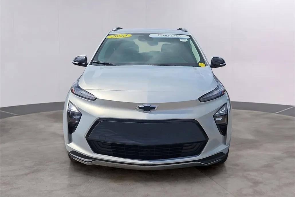 2023 Chevrolet Bolt EUV photo 1