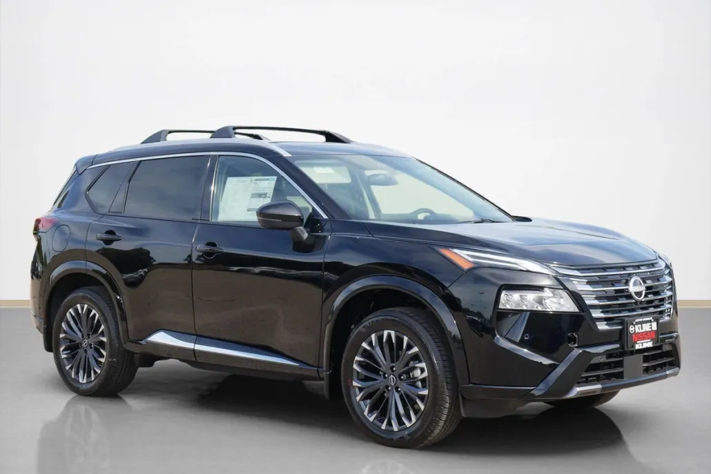 2026 Nissan Rogue Platinum photo 1