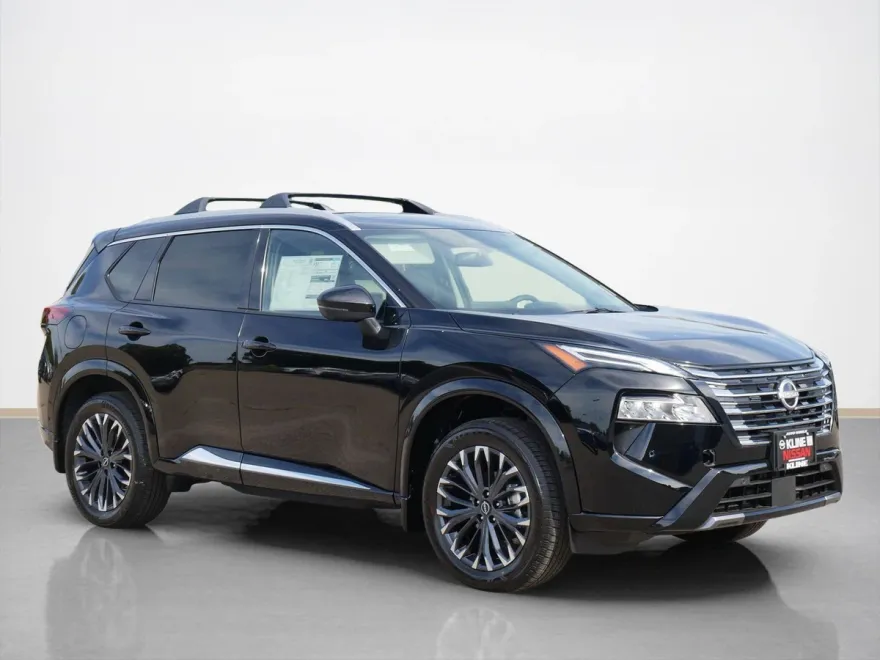 2026 Nissan Rogue Platinum photo 1