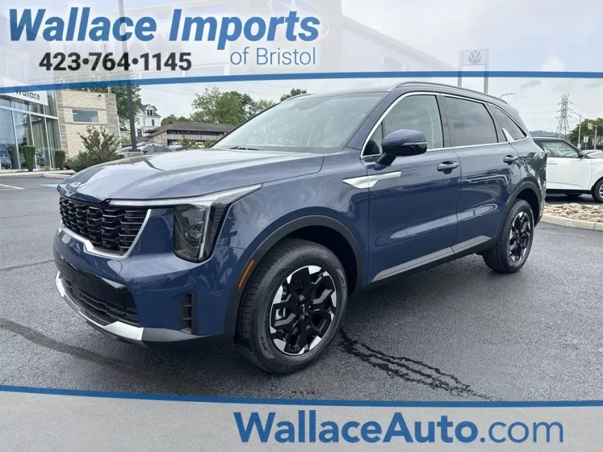 2025 Kia Sorento S photo 1