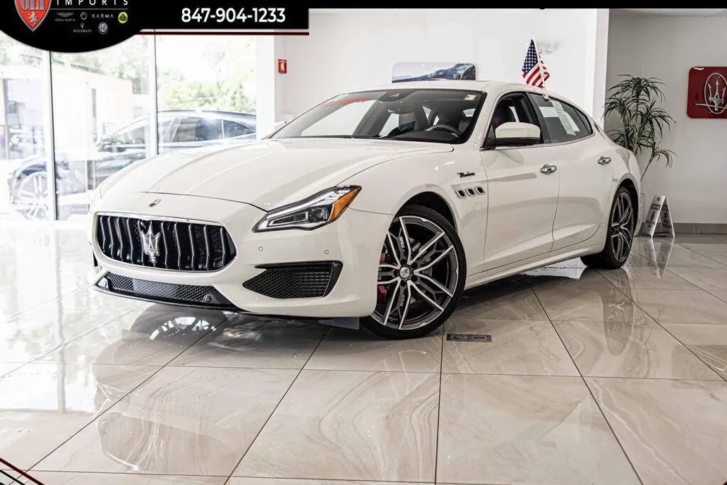 2023 Maserati Quattroporte Modena Q4 photo 1