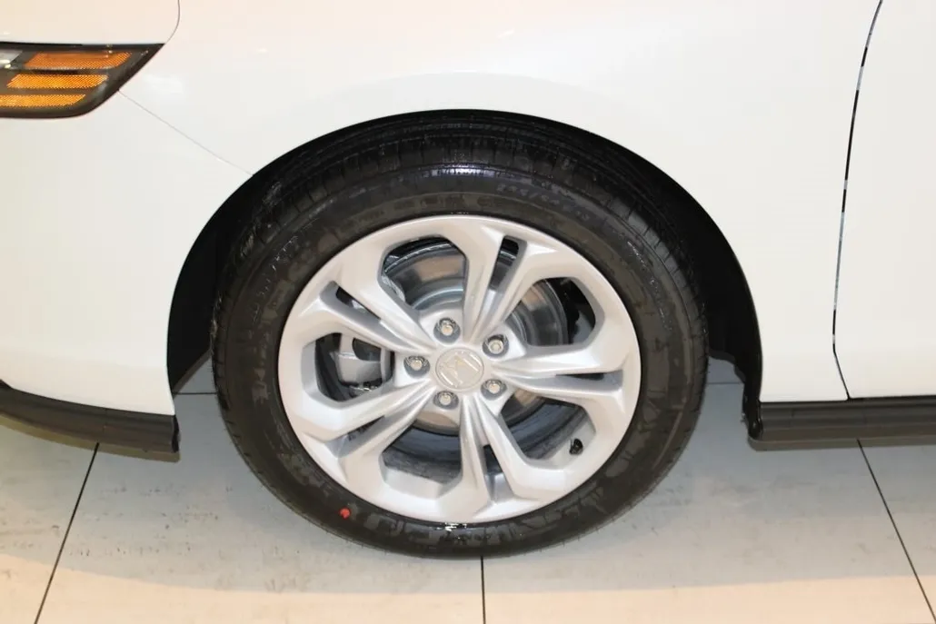 2025 Honda Accord LX photo 1