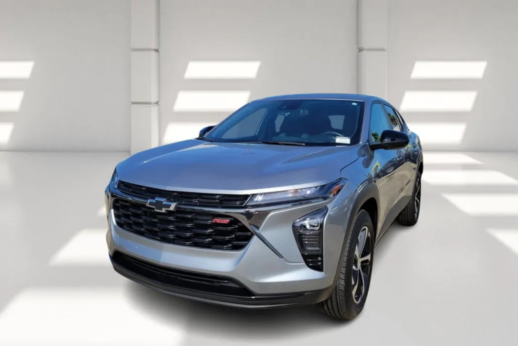 2025 Chevrolet Trax photo 1