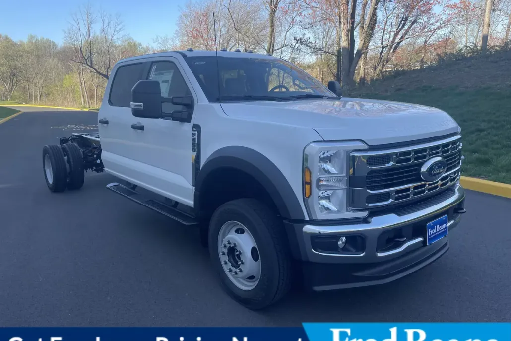 2025 Ford F-450 XL photo 1