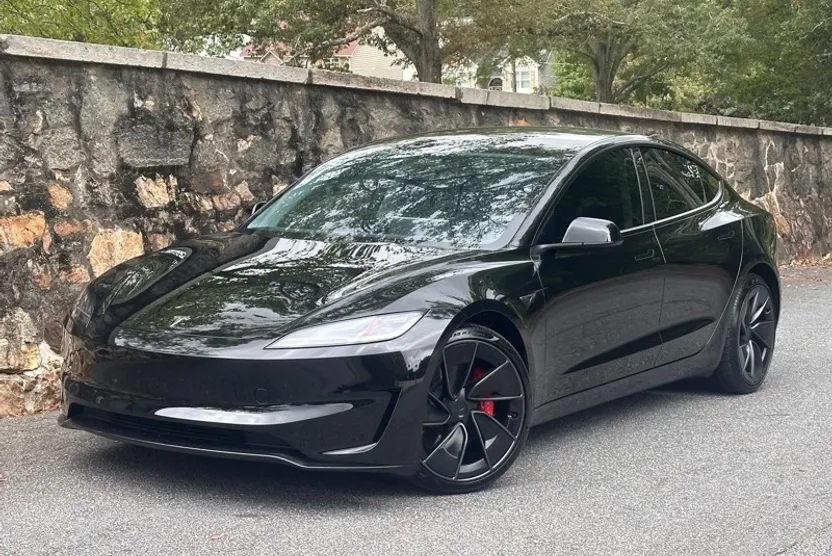 2024 Tesla Model 3 Performance photo 1