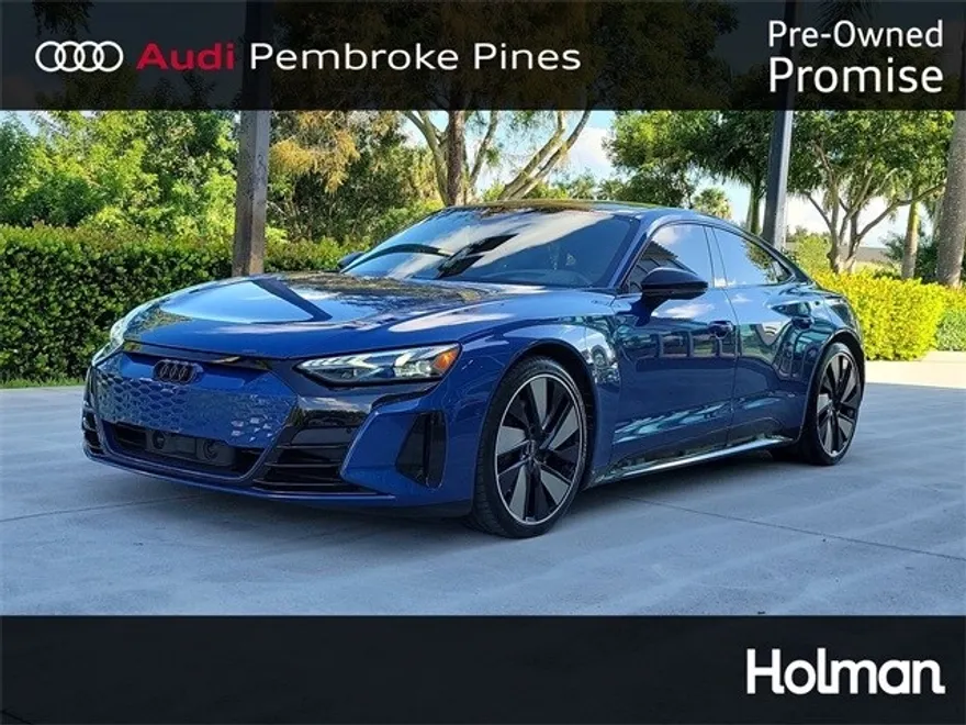 2023 Audi e-tron GT Prestige photo 1