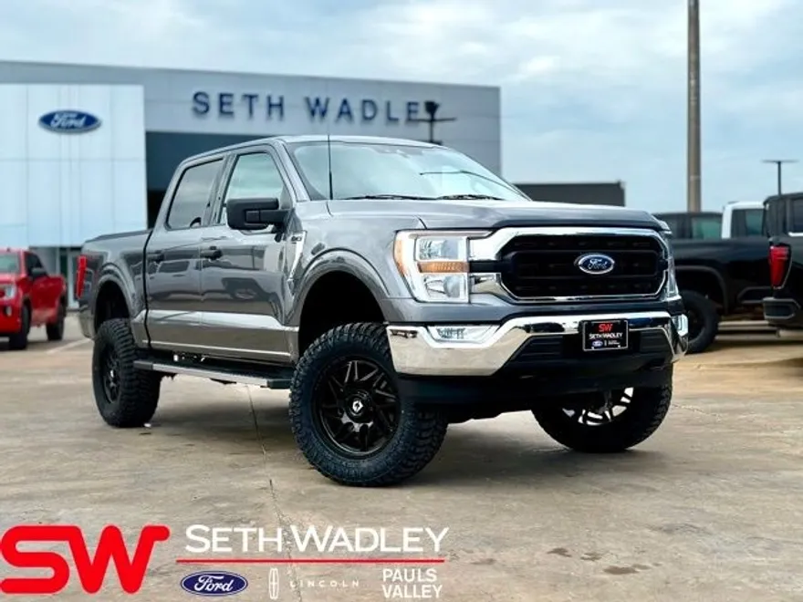 2021 Ford F-150 XLT photo 1