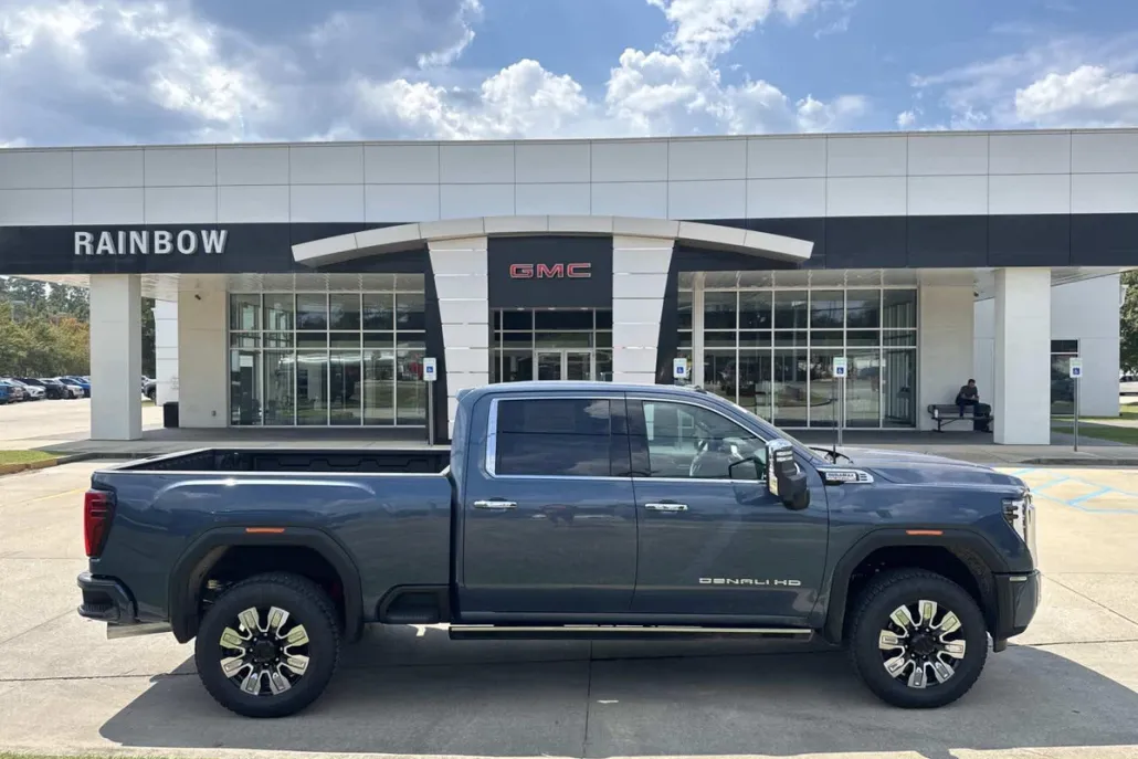 2025 Gmc Sierra 2500 HD Denali photo 1