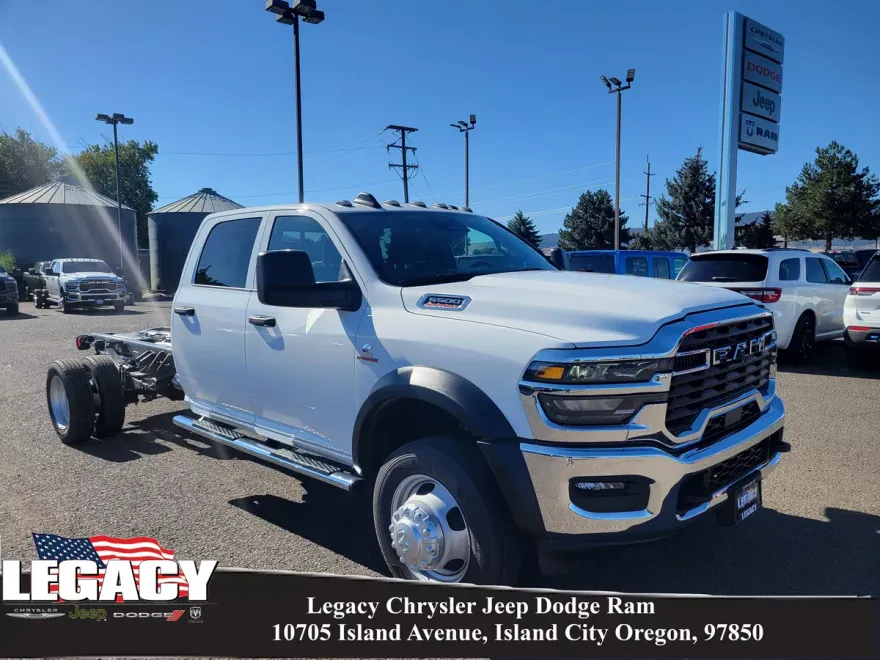 2026 Ram 5500 Tradesman photo 1