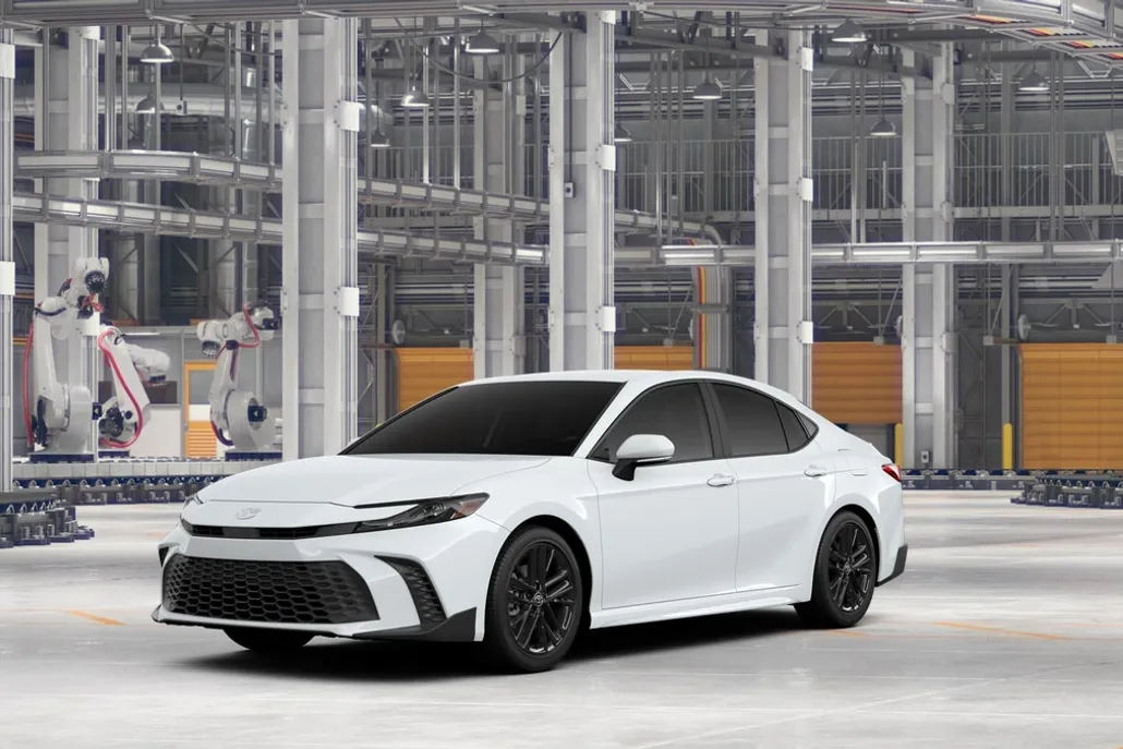 2025 Toyota Camry SE photo 1