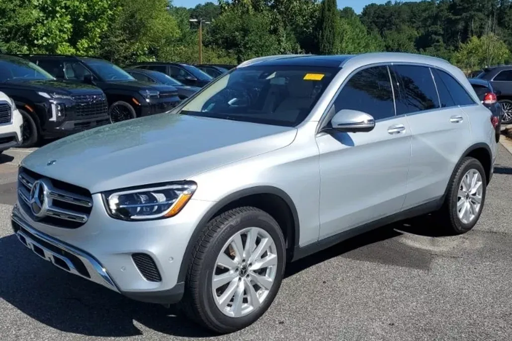 2020 Mercedes Benz GLC 300 photo 1