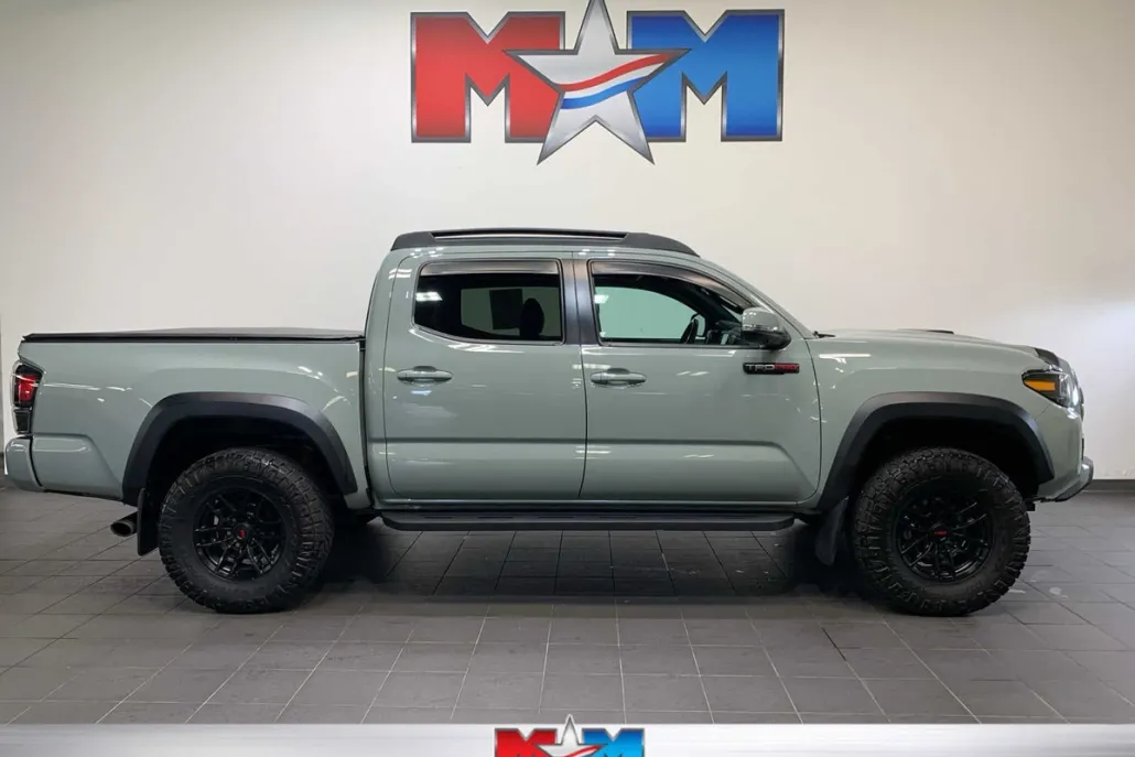 2021 Toyota Tacoma TRD Pro Double Cab V6 photo 1