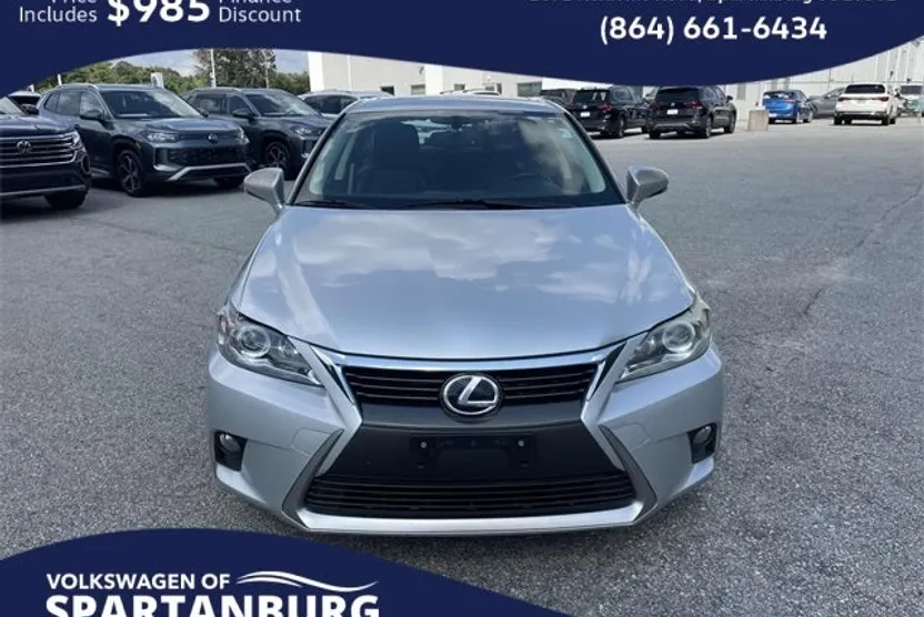 2015 Lexus CT 200h photo 1