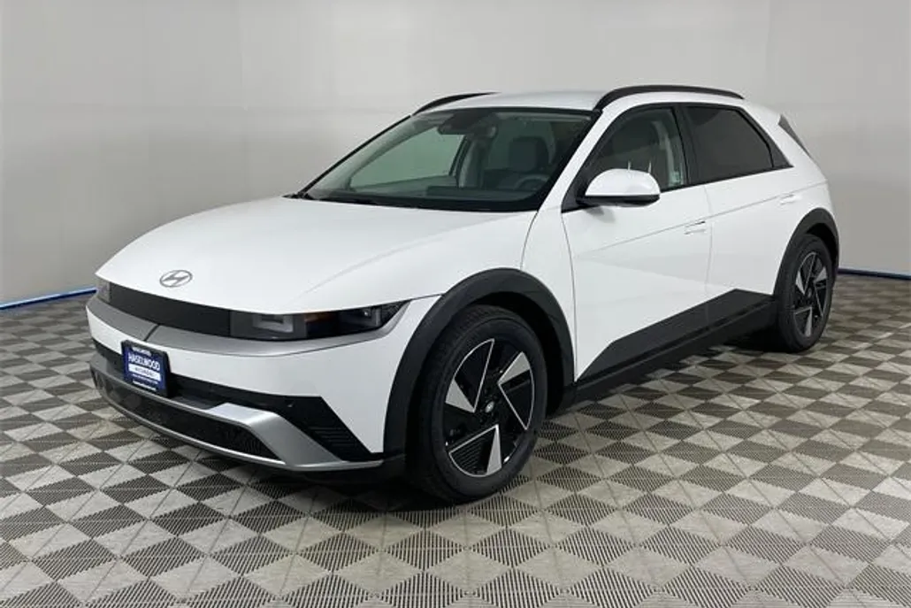 2025 Hyundai Ioniq 5 SEL photo 1