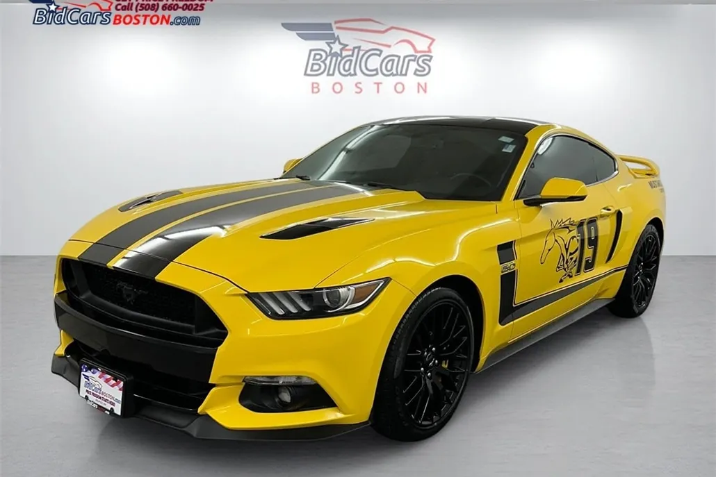 2016 Ford Mustang GT Premium photo 1