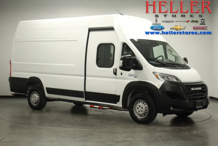 2024 Ram 3500 photo 1