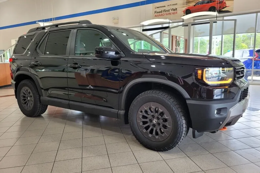 2026 Honda Passport TrailSport photo 1