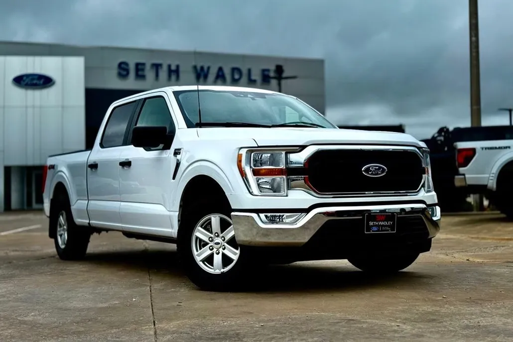 2022 Ford F-150 XLT photo 1