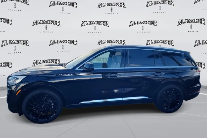 2021 Lincoln Aviator Reserve photo 1