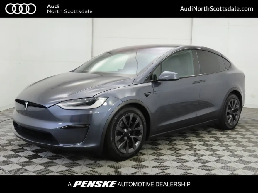2023 Tesla Model X photo 1