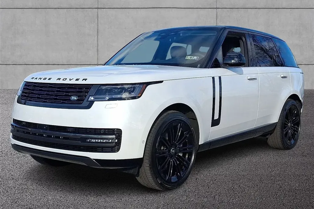 2025 Land Rover Range Rover SE photo 1