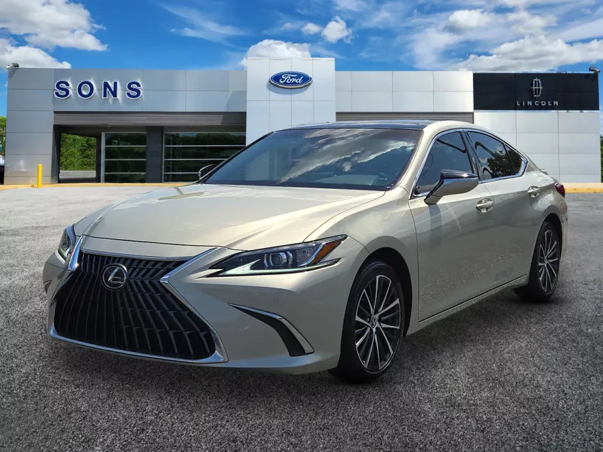 2023 Lexus ES 350 photo 1