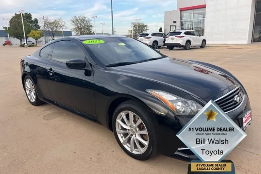2012 Infiniti G37 photo 1