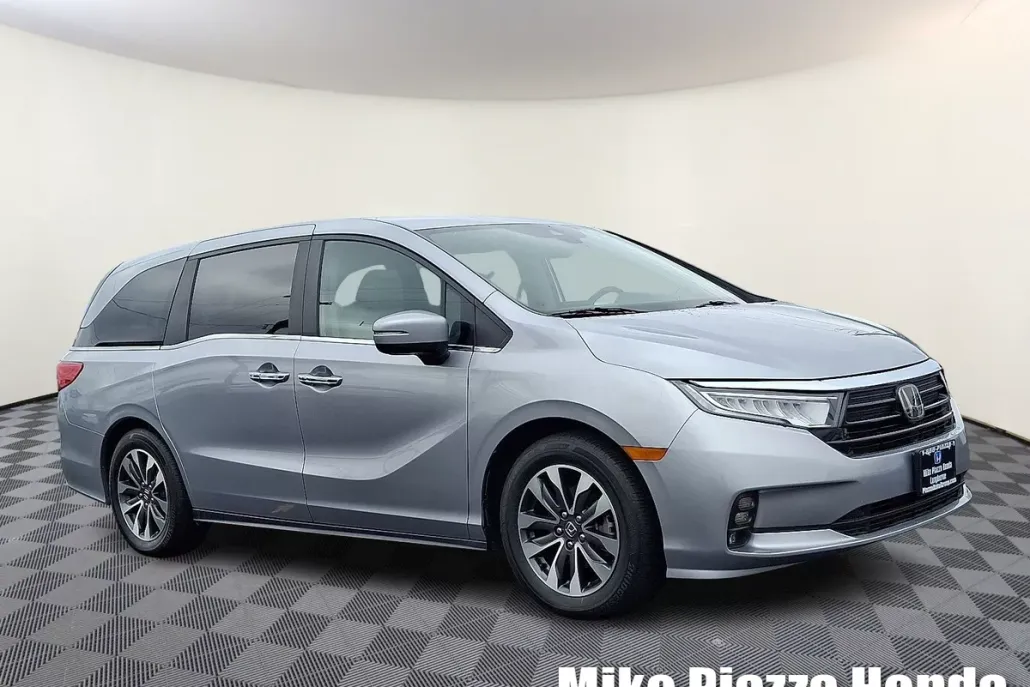 2023 Honda Odyssey EX-L photo 1