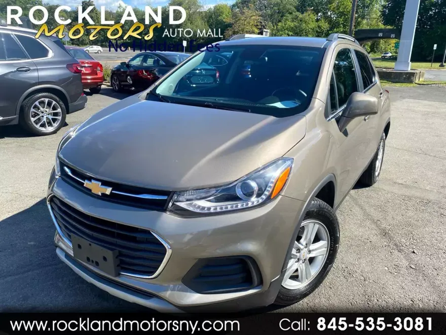 2020 Chevrolet Trax LT photo 1