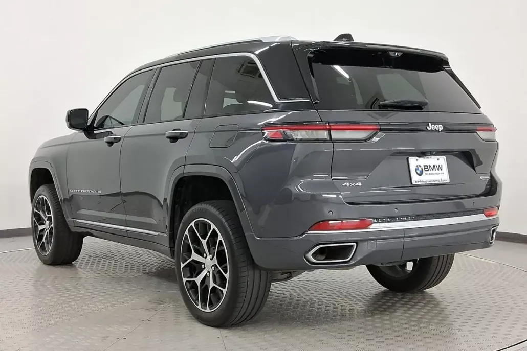 2022 Jeep Grand Cherokee Summit Reserve photo 1