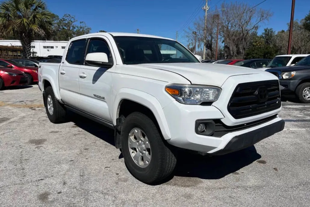 2017 Toyota Tacoma SR5 Sport TRD Pro photo 1