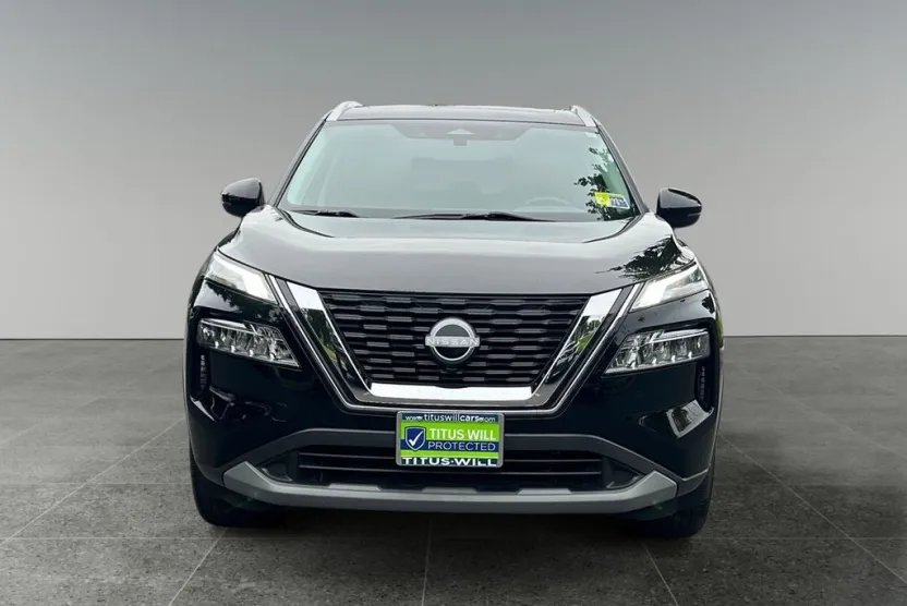 2023 Nissan Rogue SV photo 1