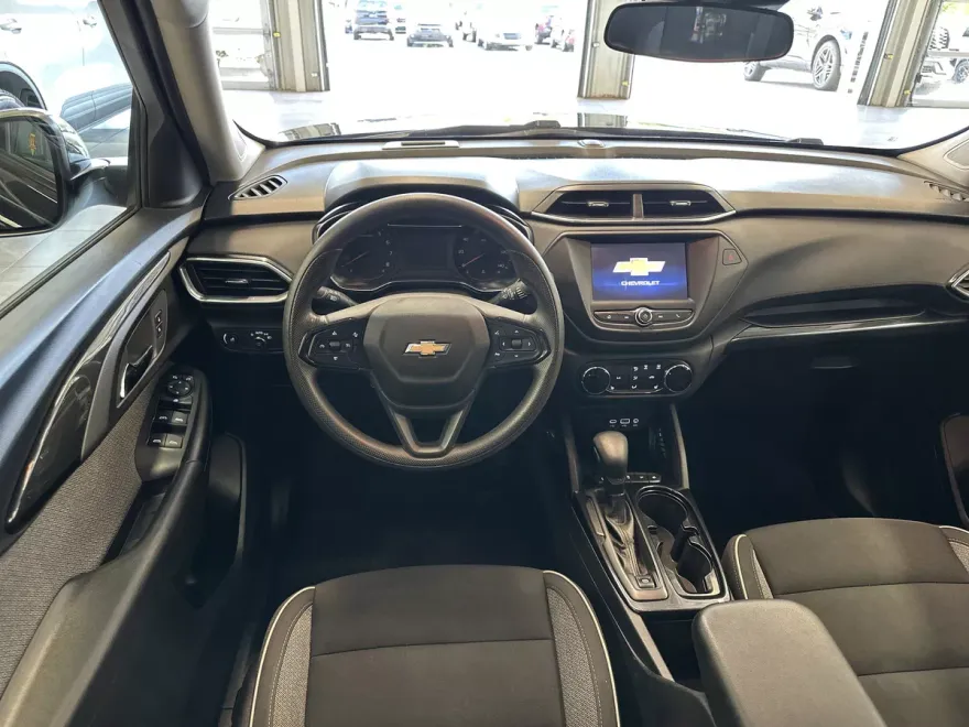 2022 Chevrolet Trailblazer LT photo 1