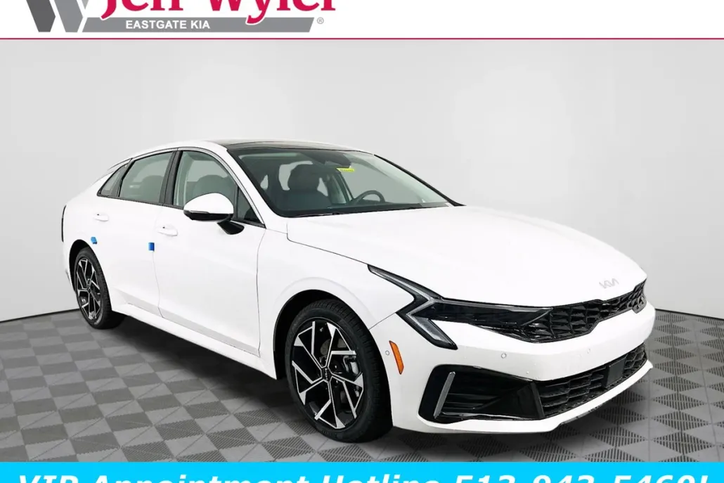2025 Kia K5 EX photo 1