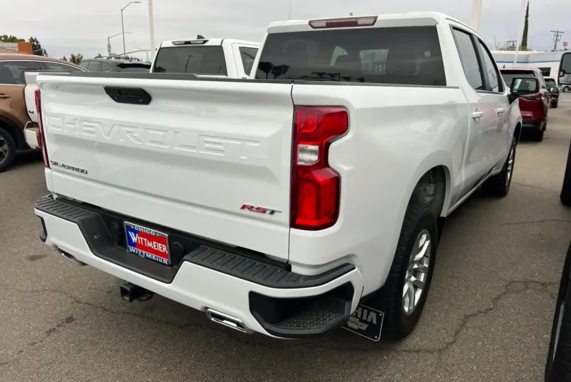 2019 Chevrolet Silverado 1500 RST photo 1