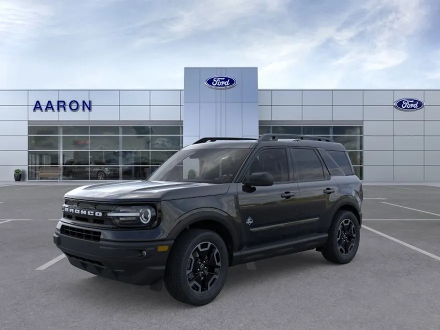 2024 Ford Bronco Sport Outer Banks photo 1
